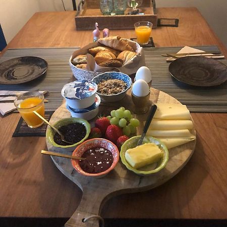 Het Opgemaakte Bed Bed and Breakfast Haps Exteriör bild
