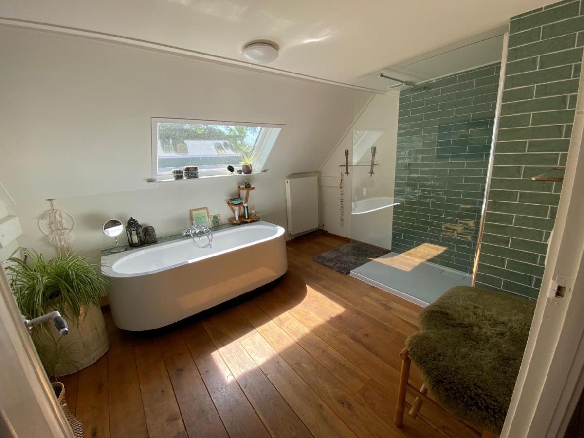 Het Opgemaakte Bed Bed and Breakfast Haps Exteriör bild
